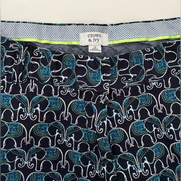 Crown & Ivy Women’s Elephant Patterned Shorts Size 12 Navy Blue Green Preppy - Picture 4 of 7